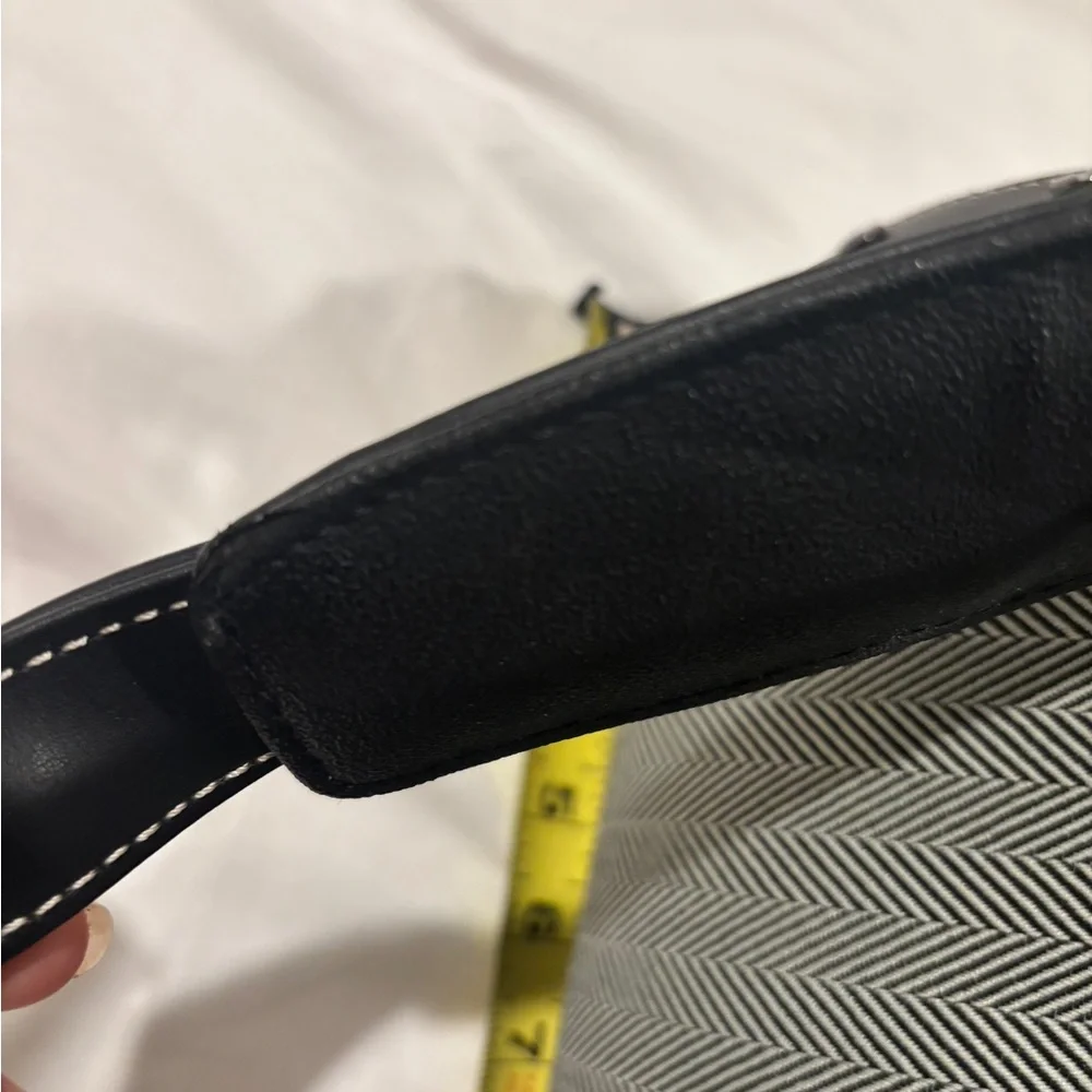 Samsonite Black and Gray Duffel Bag